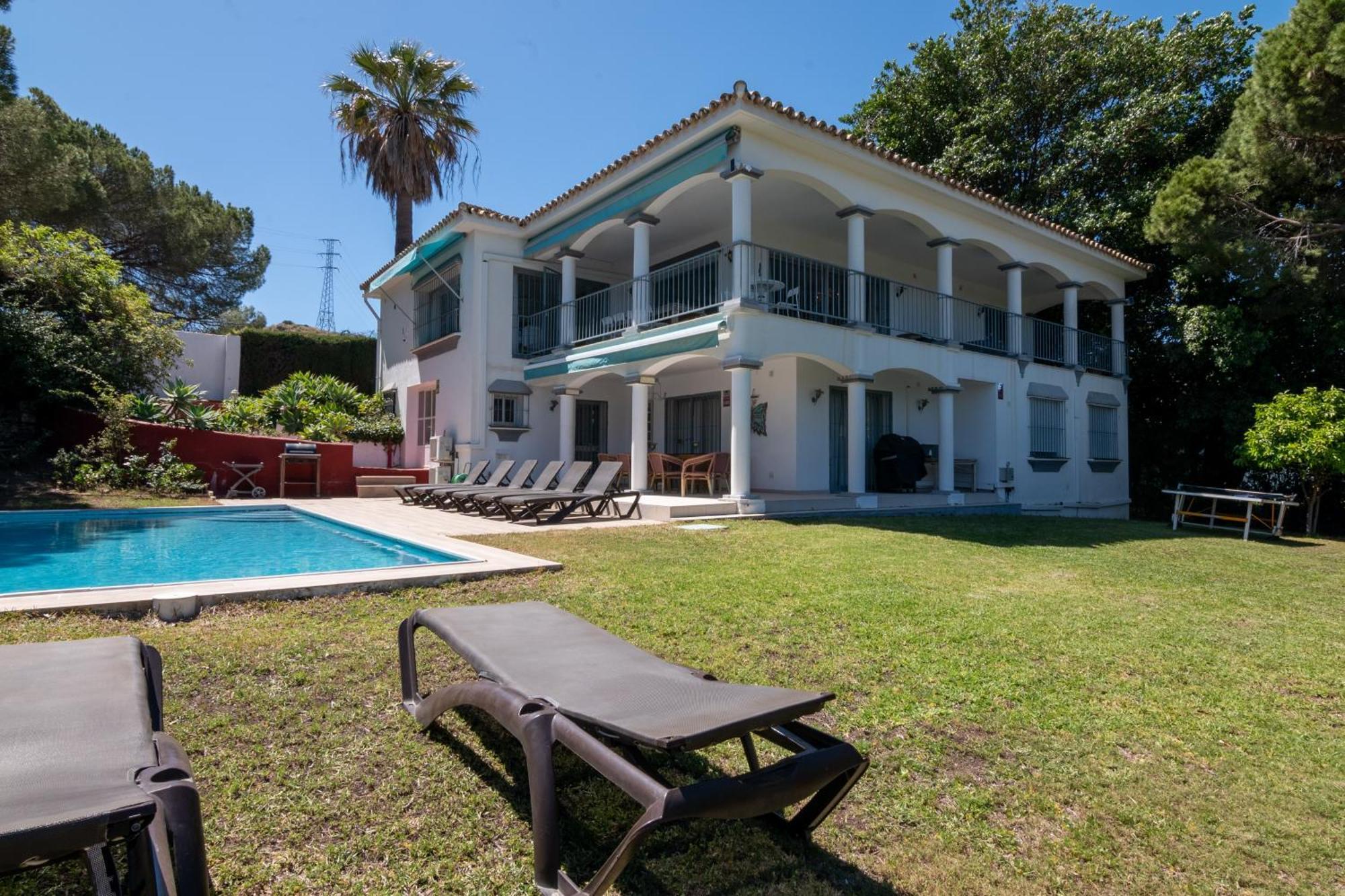 Villa Paradise Close To Puerto Banus *